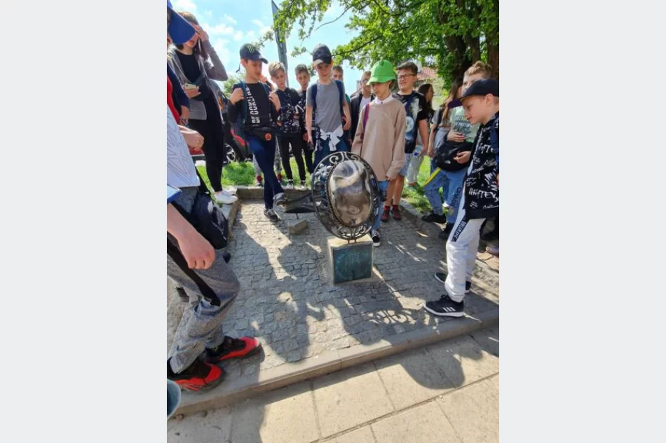 Uczniowie poznawali kraj - zdjęcie 2