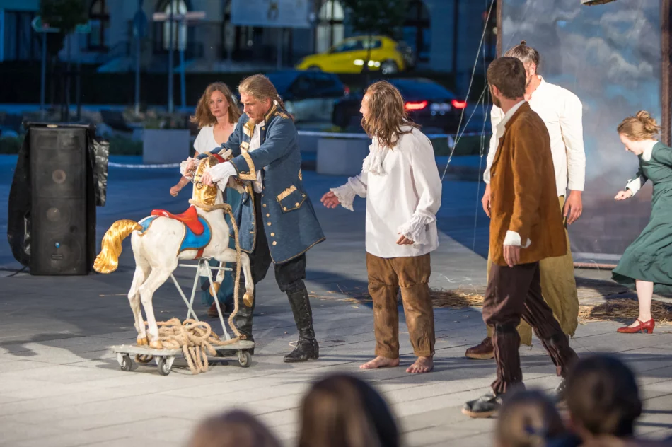 Festiwal teatrów ulicznych - Limanowa 2022 - zdjęcie 18