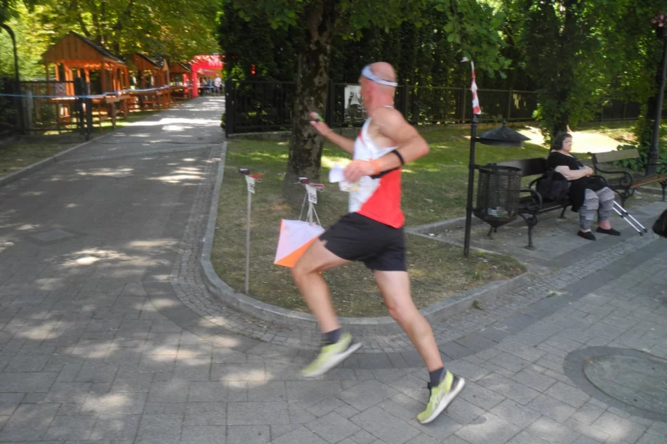 Międzynarodowa XIX edycja zawodów w biegu na orientację LIMANOWA CUP - zdjęcie 7