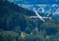 CASA nad głowami publiczności - rocznica zrzutów alianckich  - zdjęcie główne