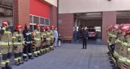 Dzieci na porannej odprawie w PSP - zdjęcie 4