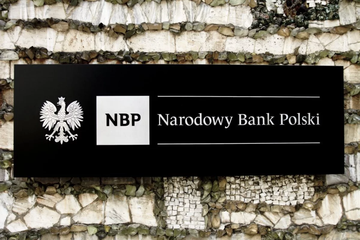 NBP złożył zawiadomienia o podejrzeniu popełnienia przestępstwa przez D. Tuska i T. Siemoniaka