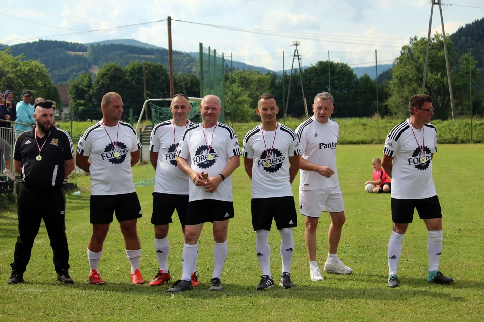 Walka oldbojów na jubileuszu - zdjęcie 4