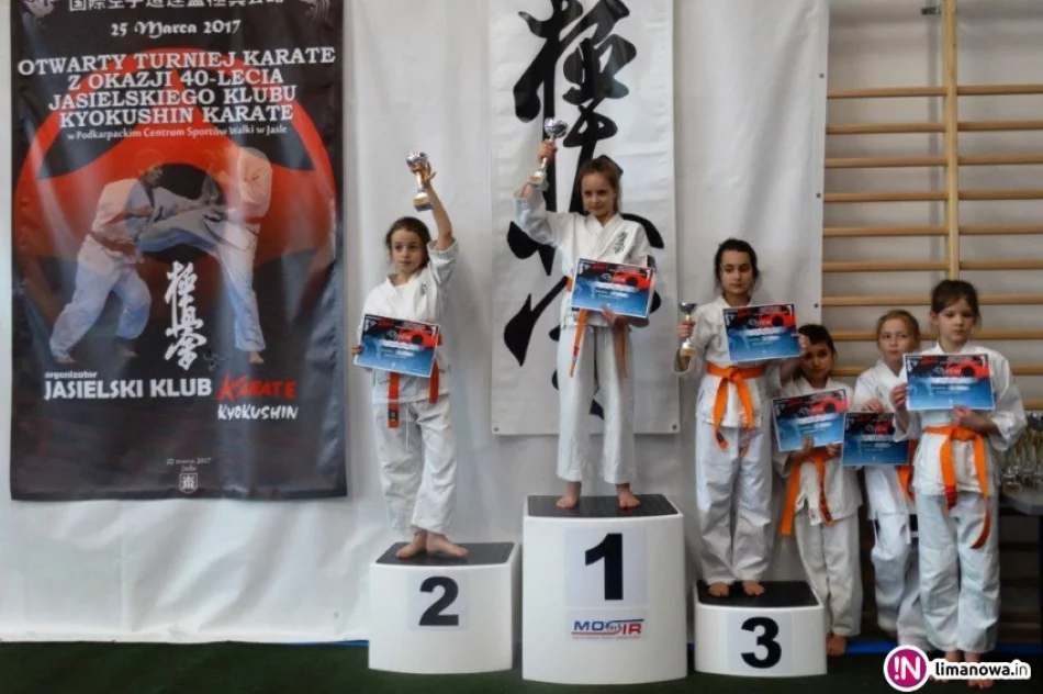 Medalowe żniwo limanowskich karateków ARS Klub Kyokushinkai - zdjęcie 2