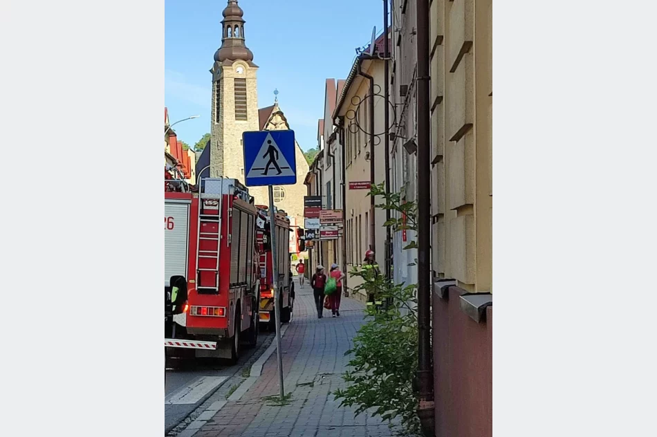 Alarmy bombowe w dwóch urzędach - zdjęcie 2