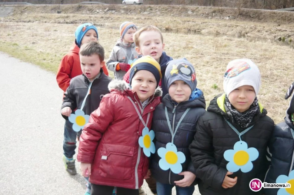 Powitanie wiosny w Miejskim Przedszkolu nr 2 - zdjęcie 2