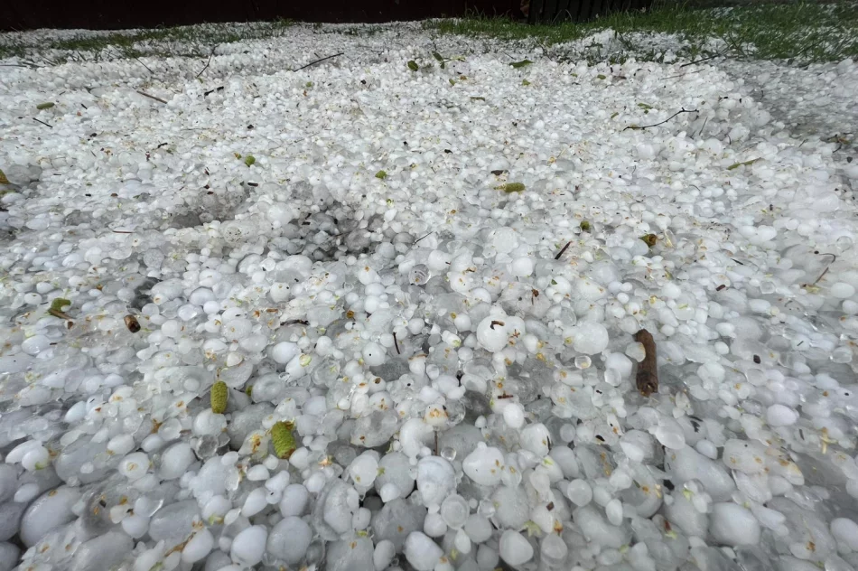 Intensywna burza nad Limanowszczyzną - zdjęcie 7