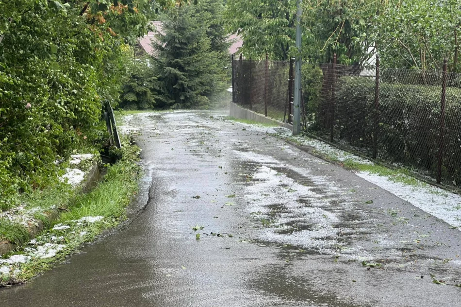 Intensywna burza nad Limanowszczyzną - zdjęcie 13