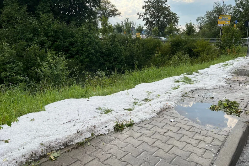 Intensywna burza nad Limanowszczyzną - zdjęcie 15