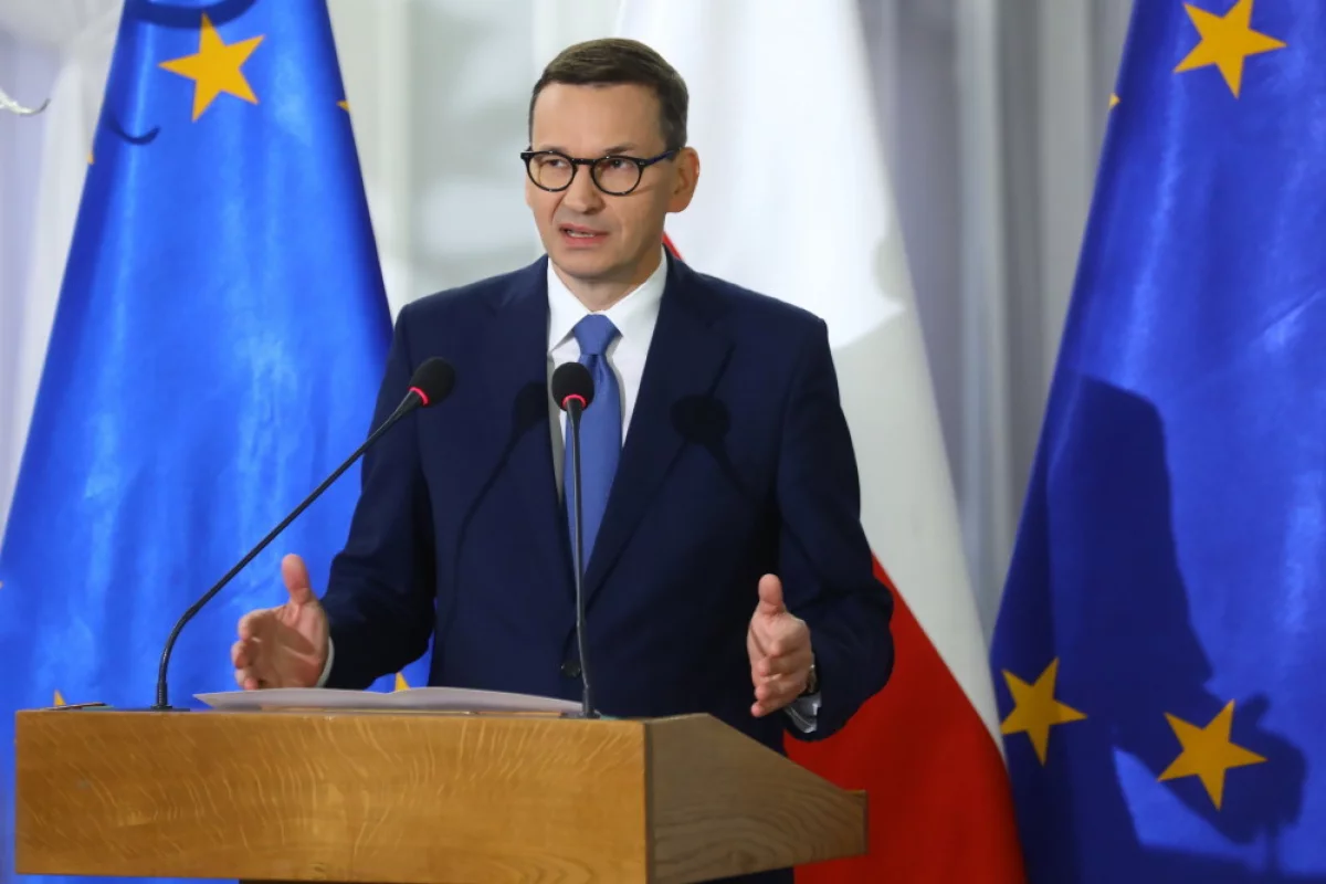 Morawiecki na krytyczne pytania: nie rządy odpowiadają za drożyznę, tylko wojna