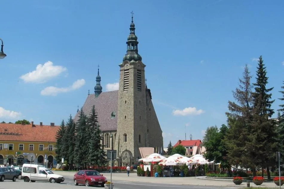 Internauci: miejski rynek "przypomina patelnię" - zdjęcie 7