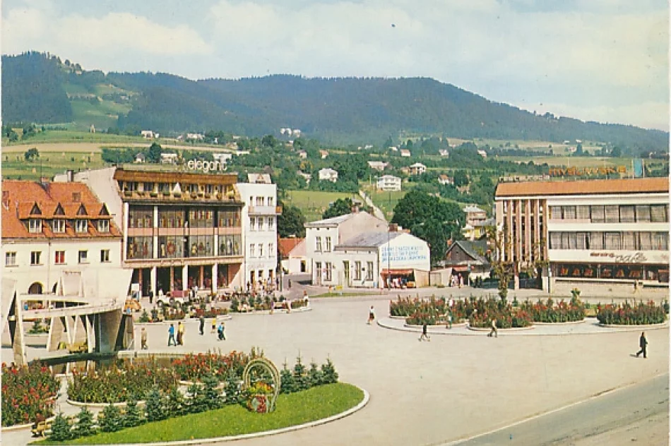 Internauci: miejski rynek "przypomina patelnię" - zdjęcie 8