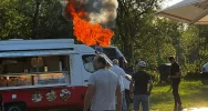 Pożar pojazdu podczas gminnej imprezy - zdjęcie 2