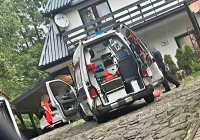 Chłopiec wypadł z okna. Ciało zabezpieczeń do badań sekcyjnych - zdjęcie główne