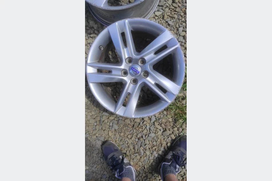 Felgi Volvo 17'' ET55 - zdjęcie 3