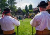 Zaproszenie na "Przędzenie w Rodzinnym Skansenie" - zdjęcie główne