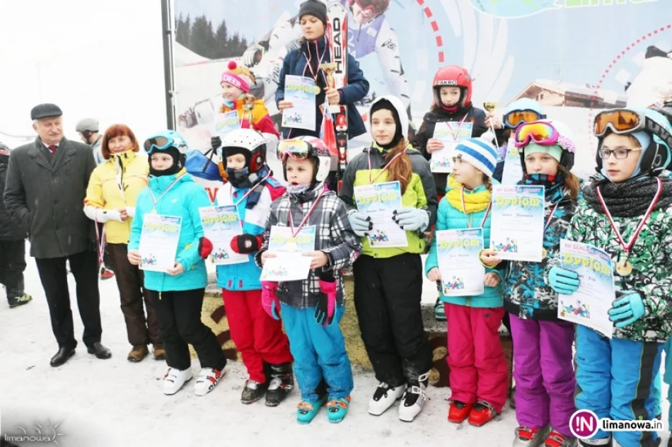 106 zawodników na zawodach narciarskich Slalom Gigant! - zdjęcie 2