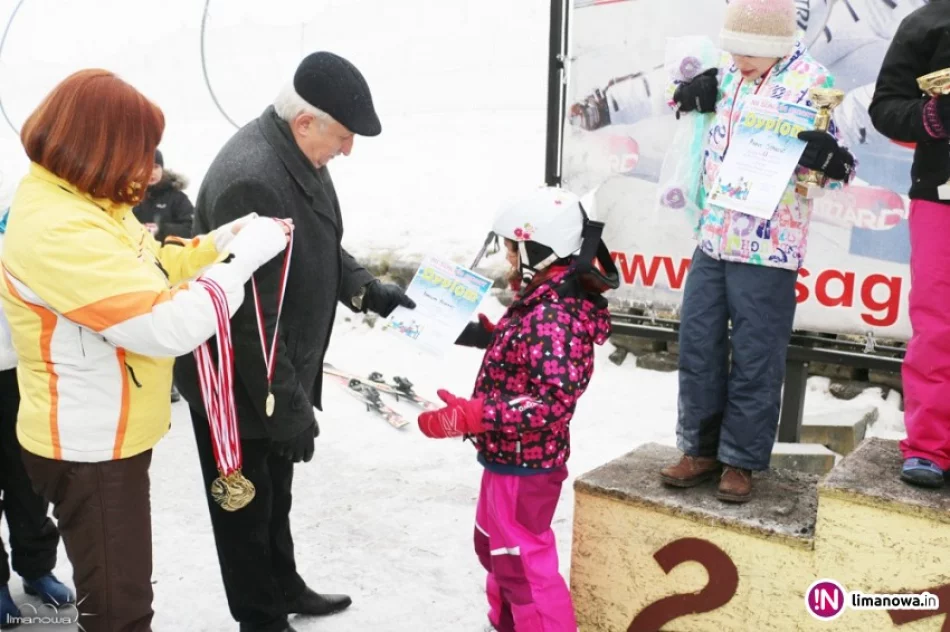 106 zawodników na zawodach narciarskich Slalom Gigant! - zdjęcie 4