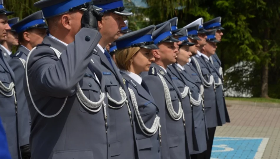 Awanse dla mundurowych limanowskiej policji - zdjęcie 1