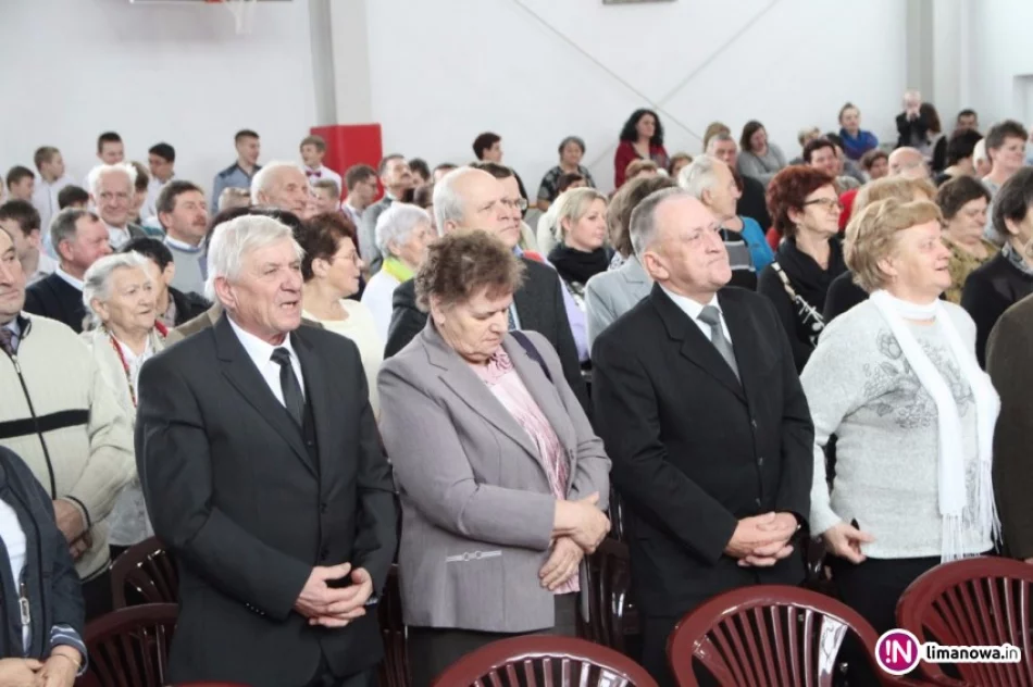 Dzień Babci i Dziadka w Zespole Szkół w Pasierbcu - zdjęcie 3