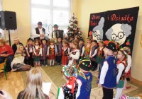 Wyjątkowy dzień! Święto Babci i Dziadka w Miejskim Przedszkolu Nr 2 - zdjęcie główne