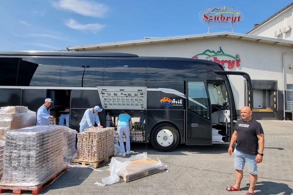 Kolejny raz pomoc humanitarna dotarła do Truskawca - zdjęcie 4