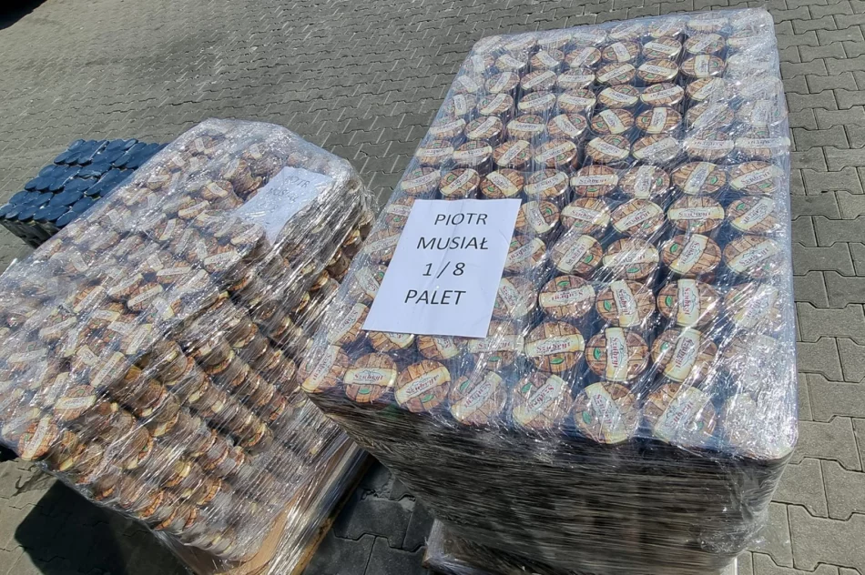 Kolejny raz pomoc humanitarna dotarła do Truskawca - zdjęcie 6