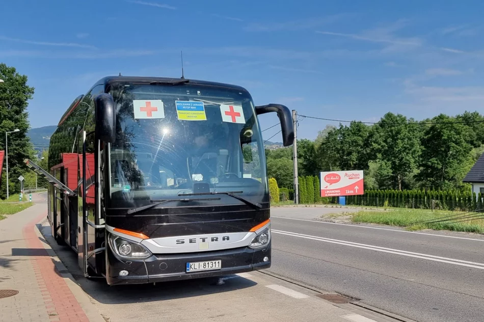 Kolejny raz pomoc humanitarna dotarła do Truskawca - zdjęcie 7