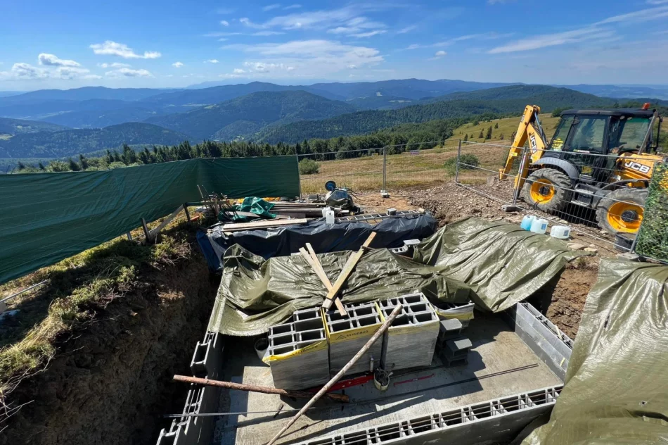Skandal na Mogielicy! Na najpiękniejszej polanie powstaje budynek - zdjęcie 4