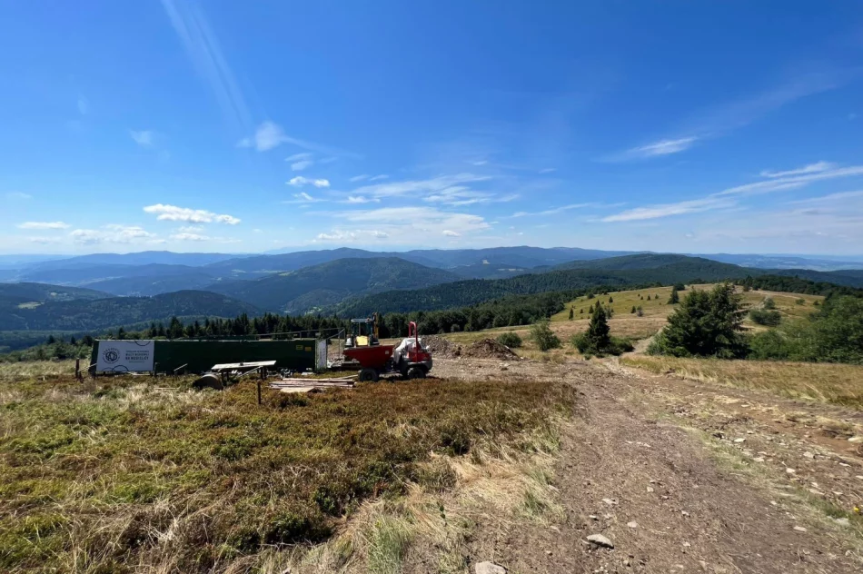 Skandal na Mogielicy! Na najpiękniejszej polanie powstaje budynek - zdjęcie 11