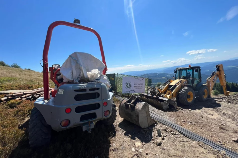 Skandal na Mogielicy! Na najpiękniejszej polanie powstaje budynek - zdjęcie 15