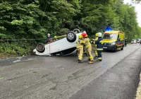 48-latka doprowadziła do dachowania - zdjęcie główne