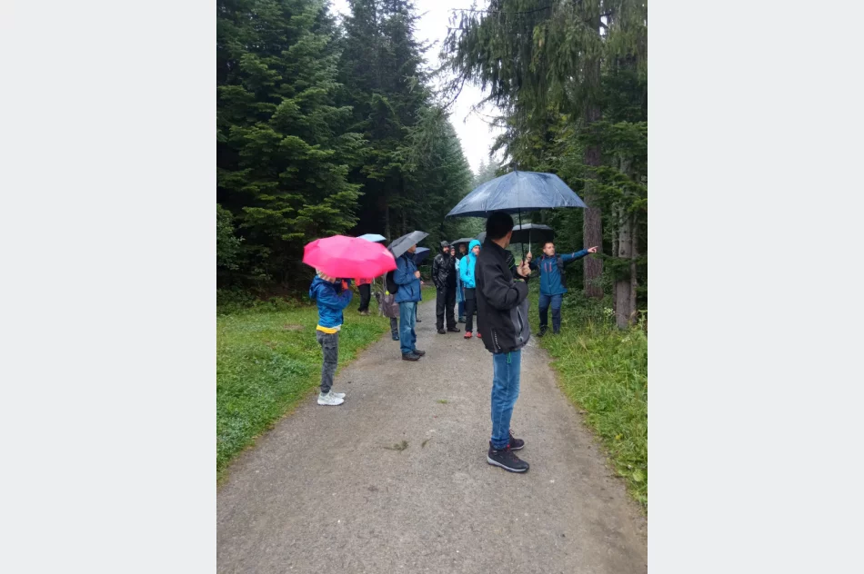 Wędrowali wojennymi śladami - zdjęcie 11