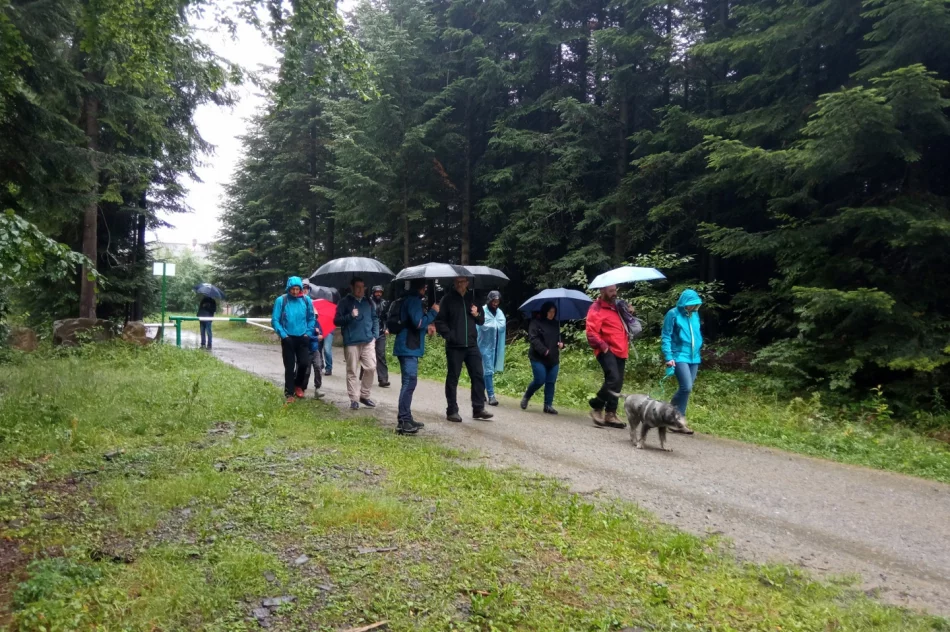 Wędrowali wojennymi śladami - zdjęcie 12