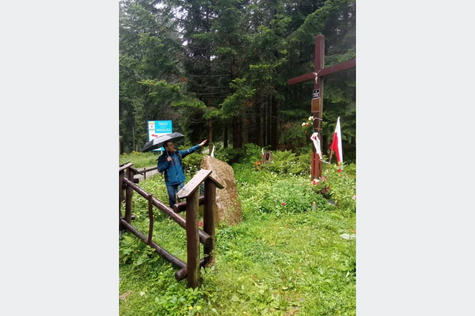 Wędrowali wojennymi śladami - zdjęcie 20