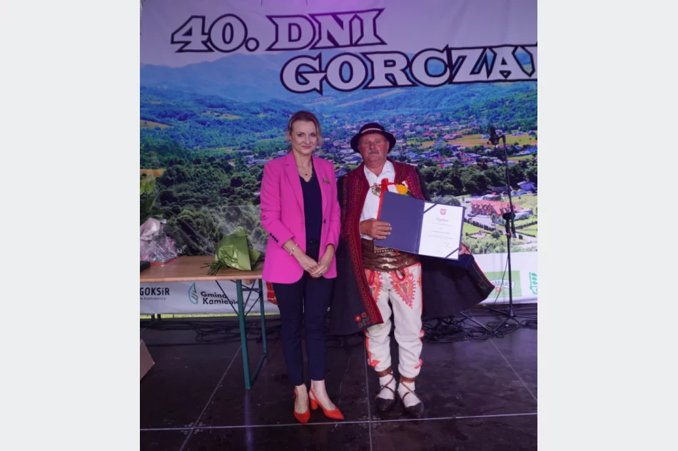 40. edycja imprezy pod znakiem jubileuszu zespołu - zdjęcie 20