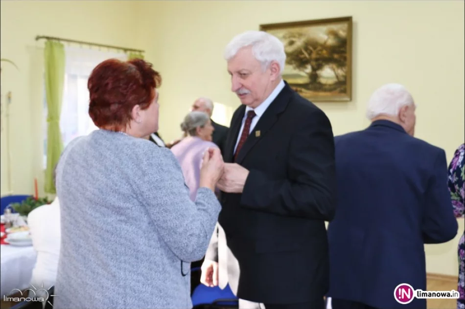 Spotkanie opłatkowe w „Senior-WIGOR” - zdjęcie 4