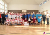 Gimnazjaliści z Pisarzowej najlepsi w piłce siatkowej! - zdjęcie główne