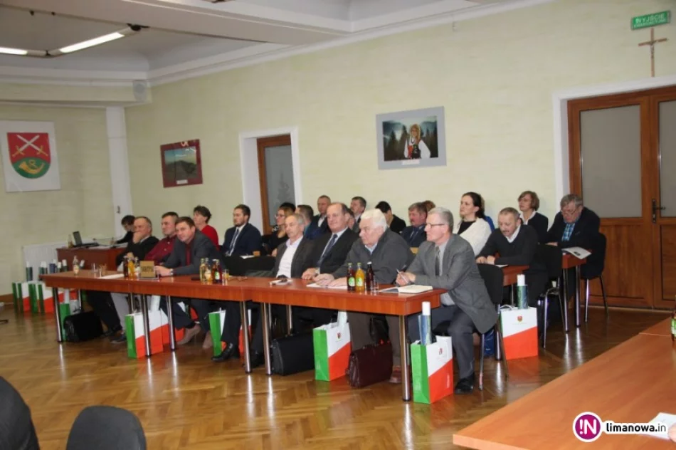 Budżet Gminy na 2017 rok uchwalony jednomyślnie! - zdjęcie 4