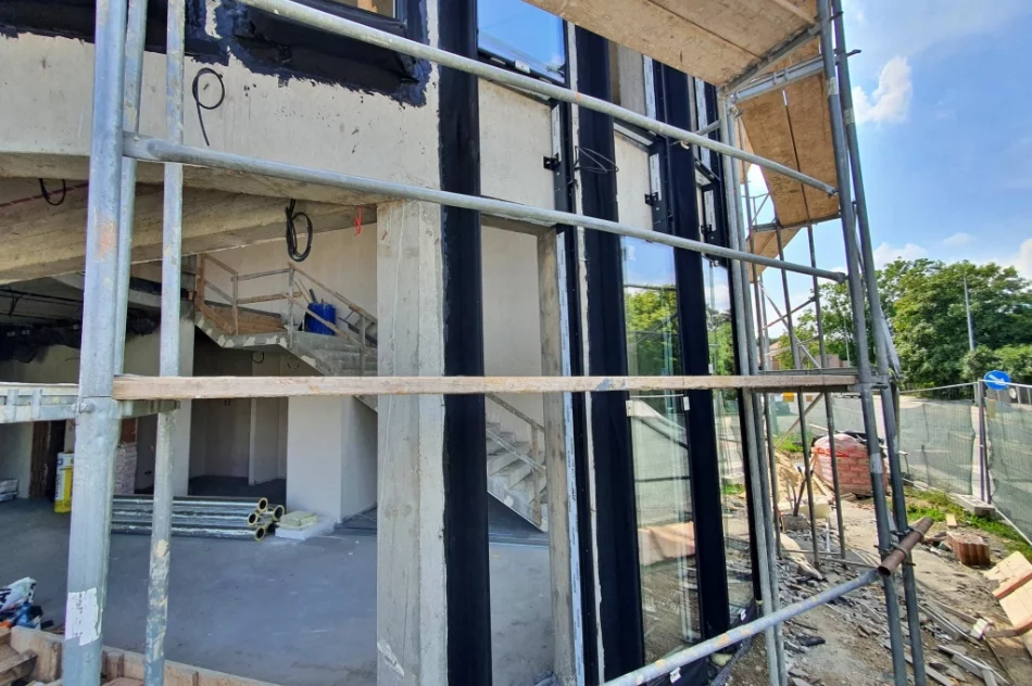 Koniec budowy dworca coraz bliżej - zdjęcie 10