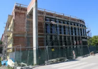 Realizacja projektu „Niskoemisyjny transport miejski w Limanowej” – trwa budowa dworca, testowany jest system informacji pasażerskiej - zdjęcie główne