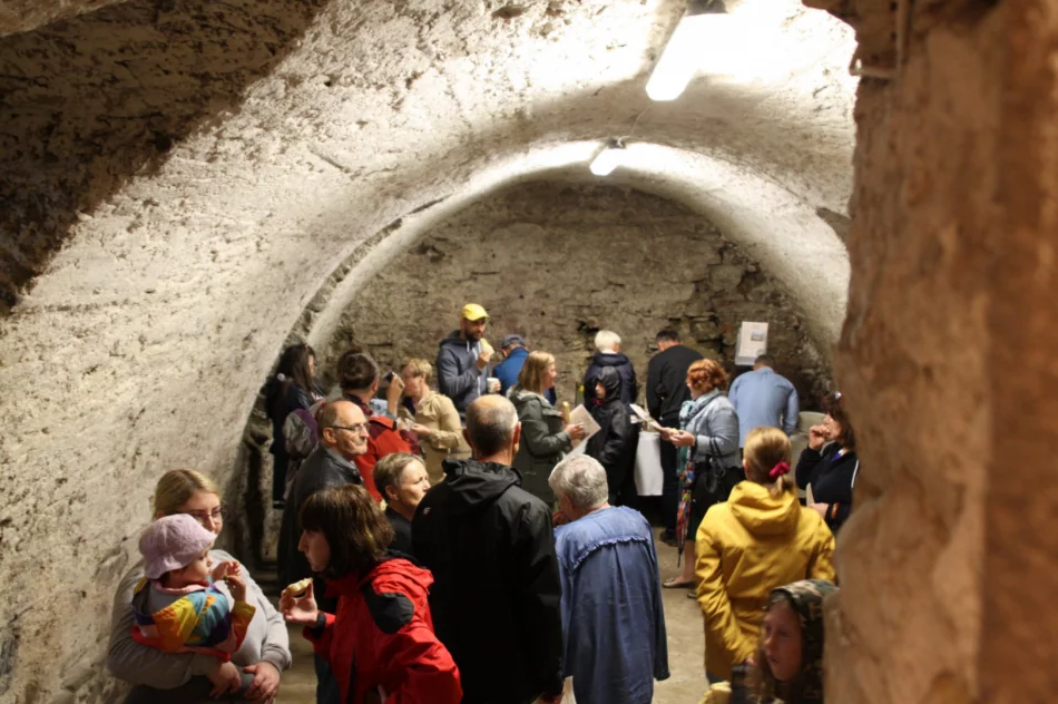 Odkrywali nieznaną historię miejscowości - zdjęcie 5