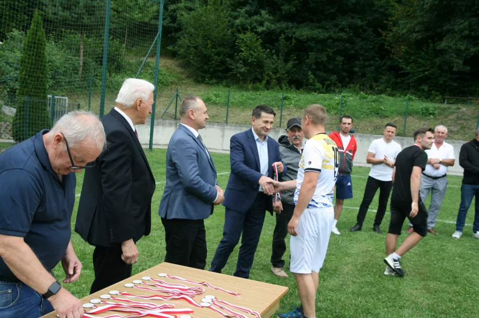 LKS "Słomka" Siekierczyna z historycznym awansem do klasy okręgowej - zdjęcie 5