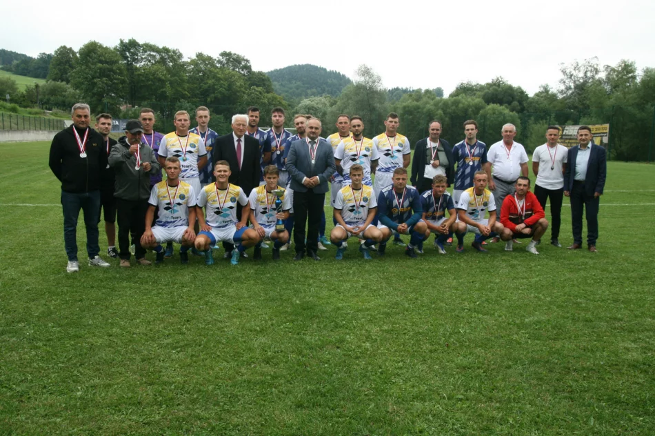 LKS "Słomka" Siekierczyna z historycznym awansem do klasy okręgowej - zdjęcie 7