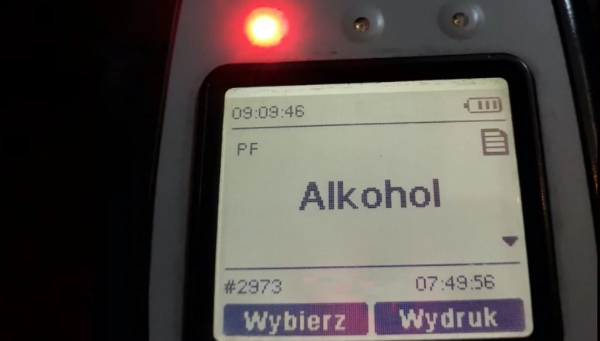 Nietrzeźwy spowodował kolizję na parkingu 