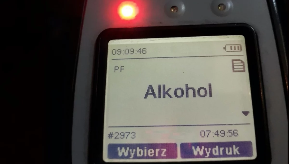 Pościg zakończony zatrzymaniem nietrzeźwego kierowcy