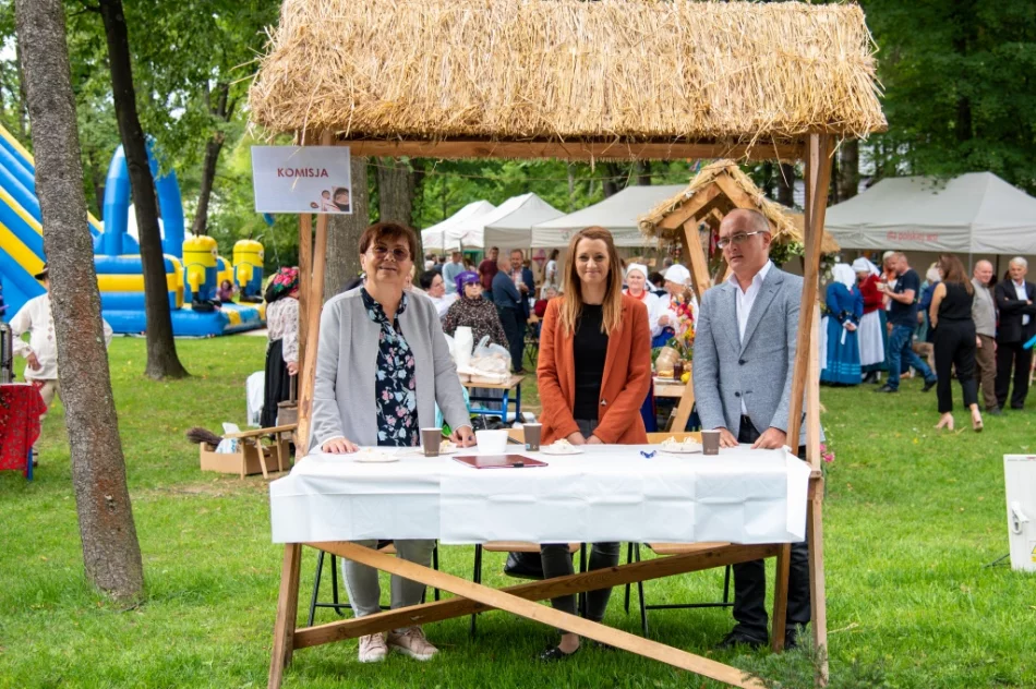 Zwyciężyły gospodynie z Męciny - zdjęcie 4