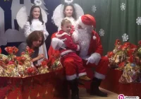 Wizyta Świętego Mikołaja w Szkole Podstawowej Nr 2 w Siekierczynie - zdjęcie główne