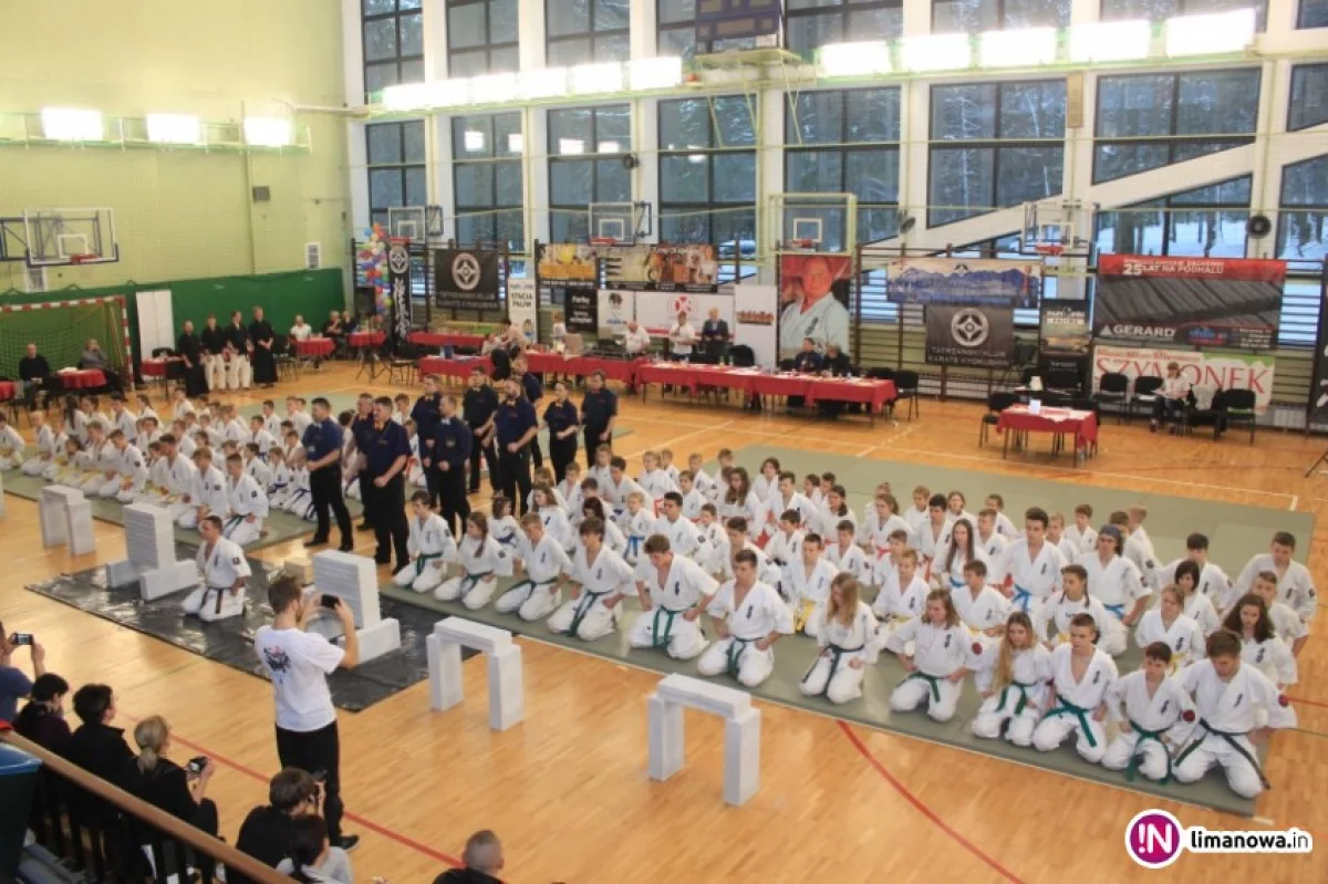 21 medali – 7 złotych, 7 srebrnych i 7 brązowych dla Limanowskiego Klubu Kyokushin Karate!