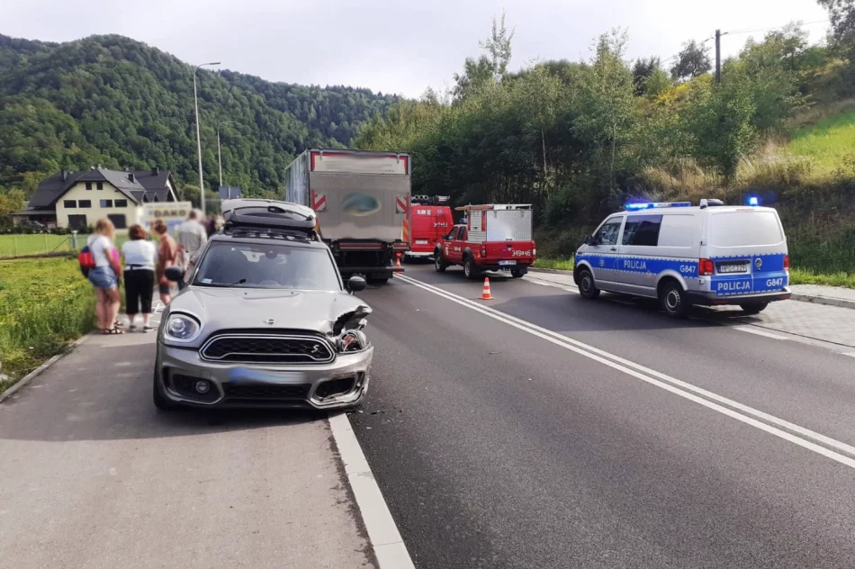 Zabrzeż: Zderzenie trzech samochodów - zdjęcie 2